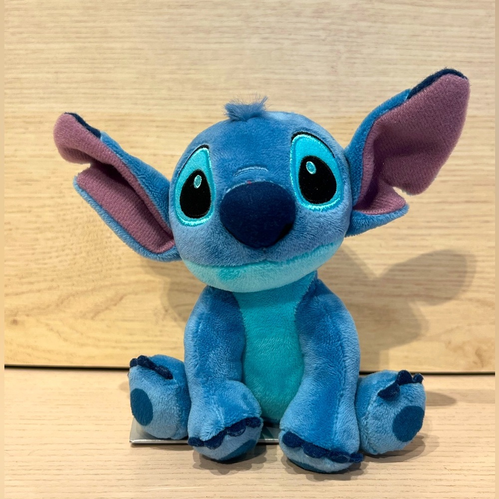 Disney Parks Lilo & STITCH Magnetic Shoulder Plush NEW